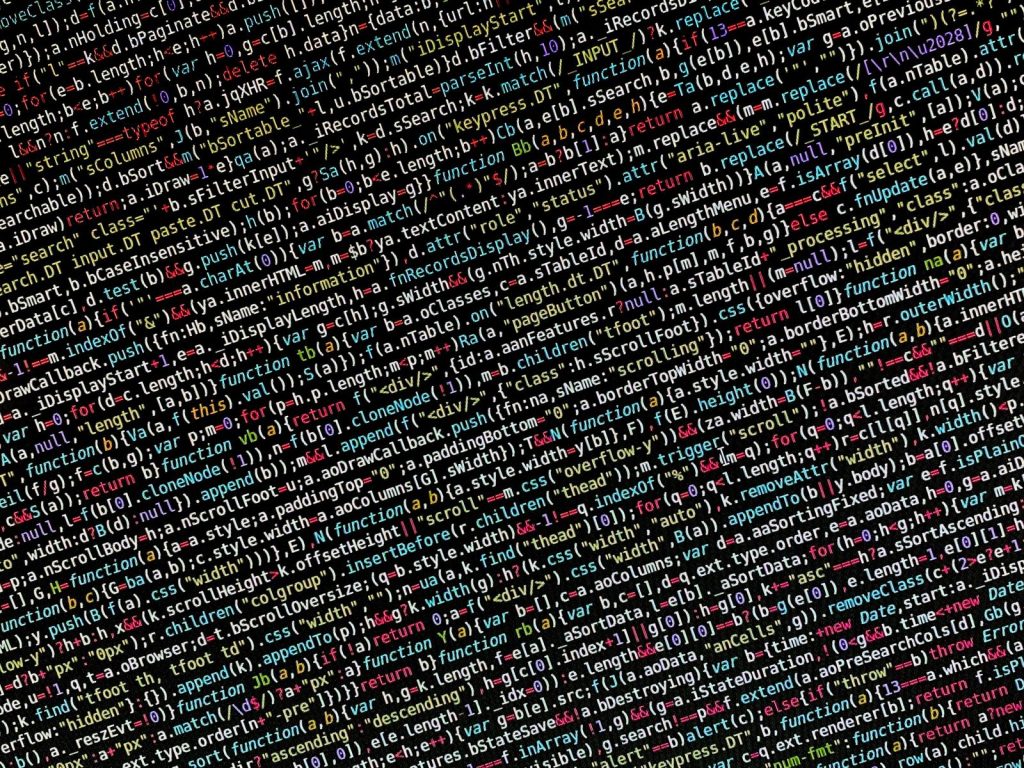 Linux OOM 排查實務：如何解決 Apache 記憶體耗盡導致的 WordPress 當機？